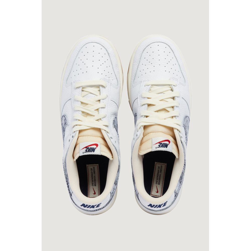 Nike Blue Leather Low Top Sneakers - Image 5